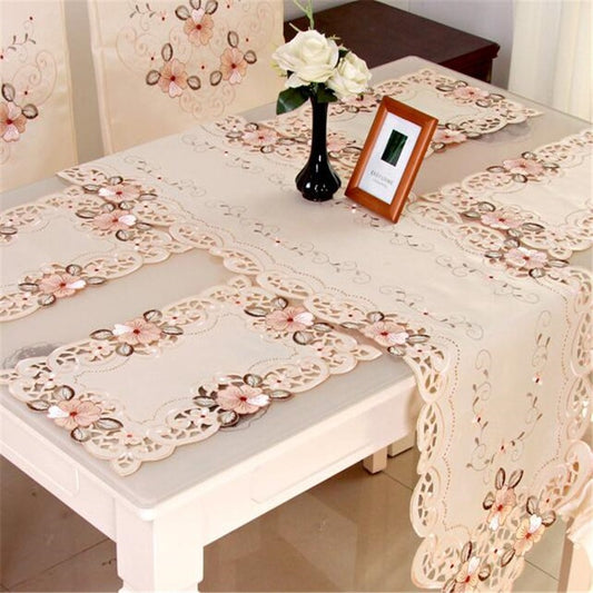 European Classical Embroidery Table Runner – Light Luxury Home Décor, Polyester