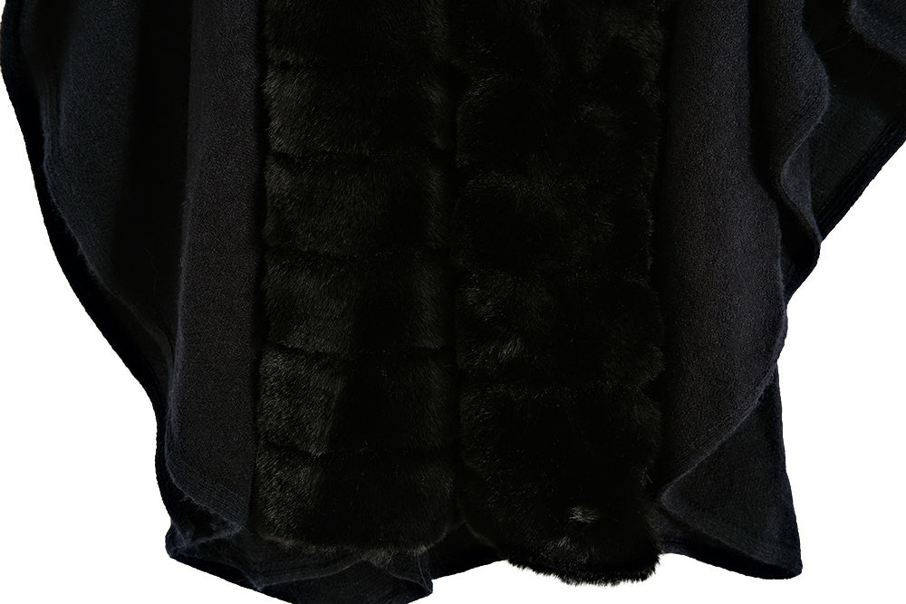 Classic Oversized Knit Coat with Artificial Rabbit Fur Collar – Elegant Pullover Cloak for Winter Warmth